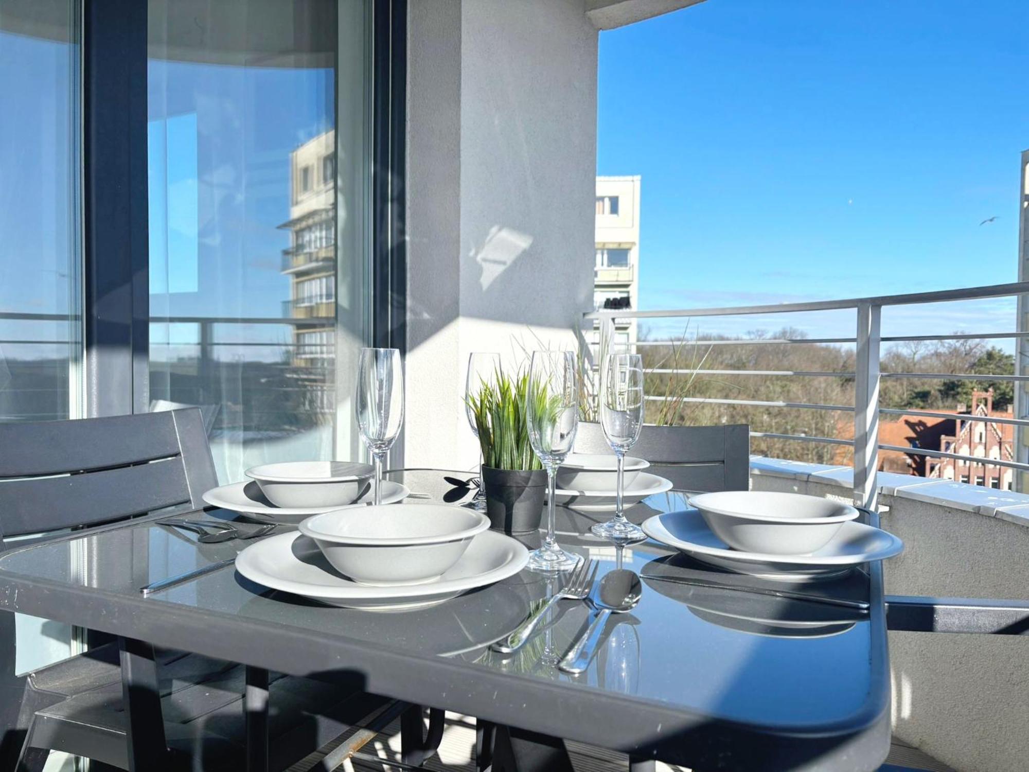 Sun Towers - Apartamenty Bryza - Apartamenty Z Parkingiem Świnoujście Extérieur photo