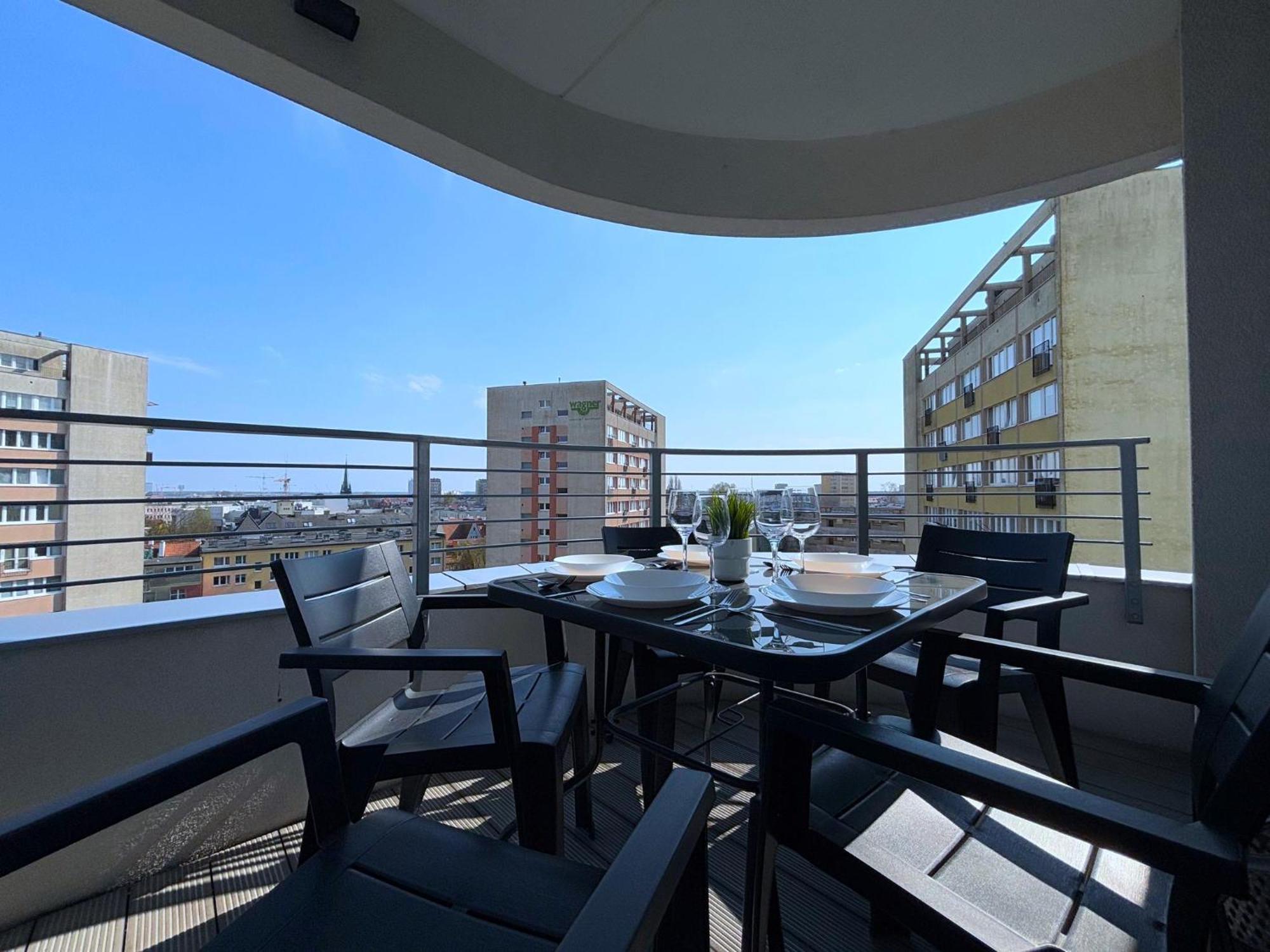 Sun Towers - Apartamenty Bryza - Apartamenty Z Parkingiem Świnoujście Extérieur photo